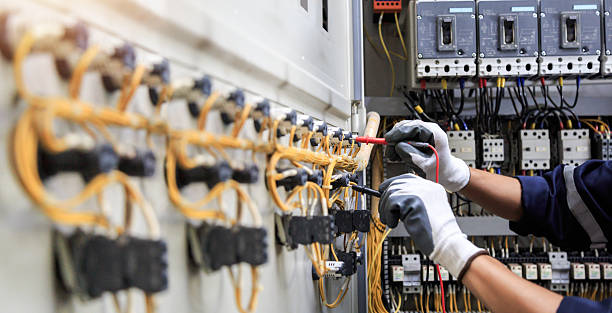 Professional Electrician technician working in Stryker, OH